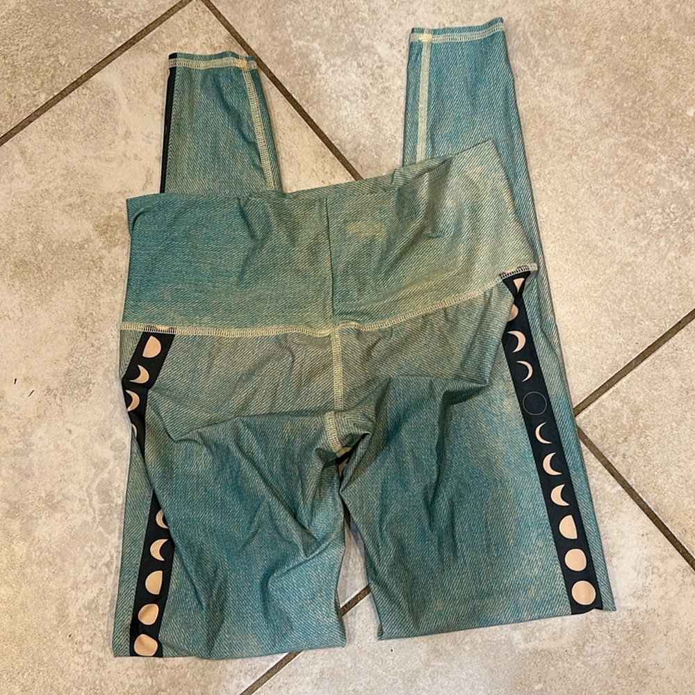 Teeki New Moon Lightweight Yoga Leggings M Hot Yoga - Picture 6 of 7